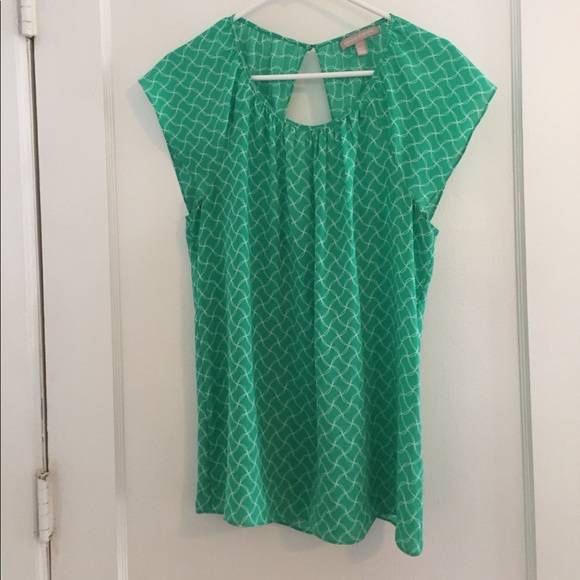 Green Banana Republic Shirt with a Key Hole Back - Picture 1 of 2